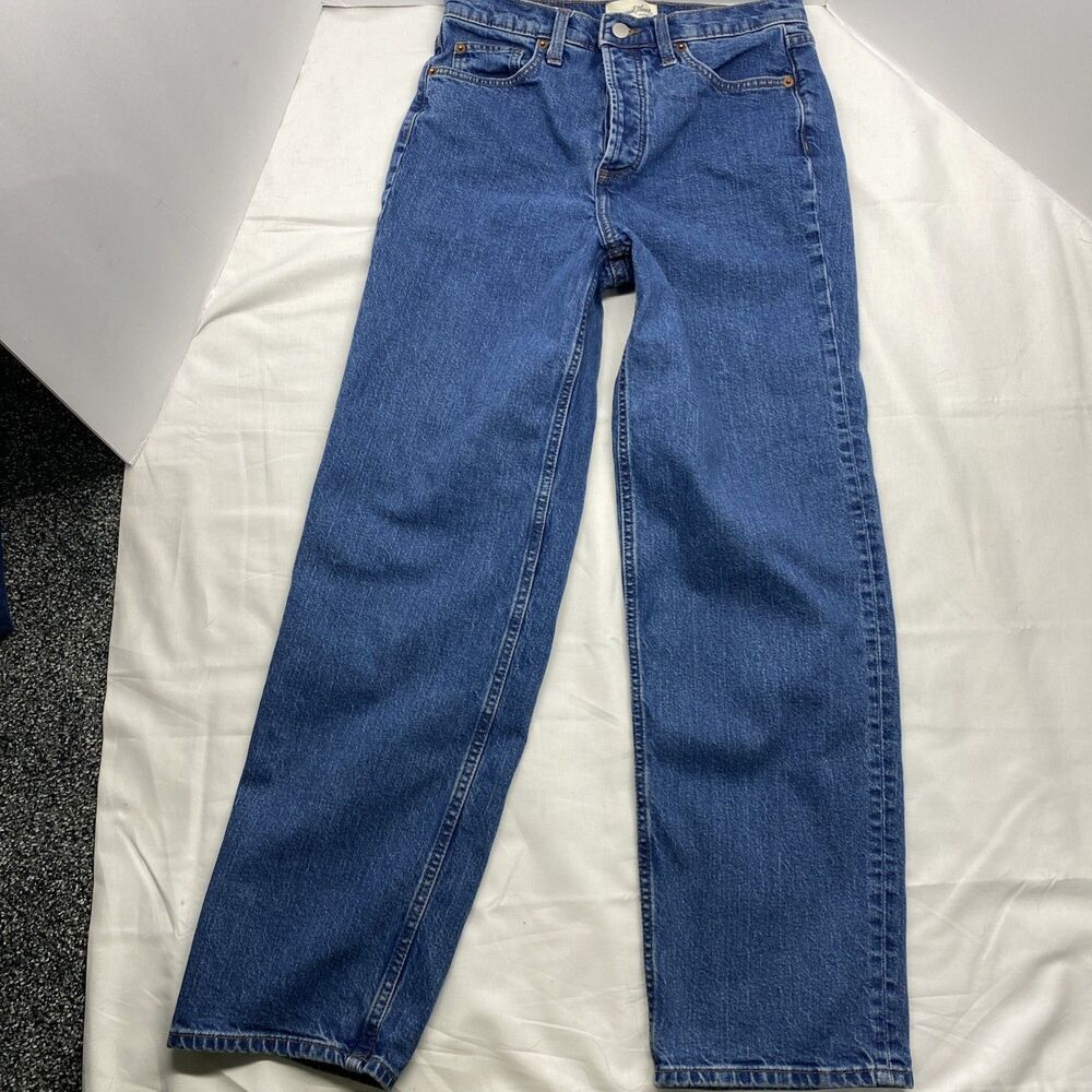 Universal Thread Women's High-Rise Straight Leg Jeans Blue Size 6 Button Fly